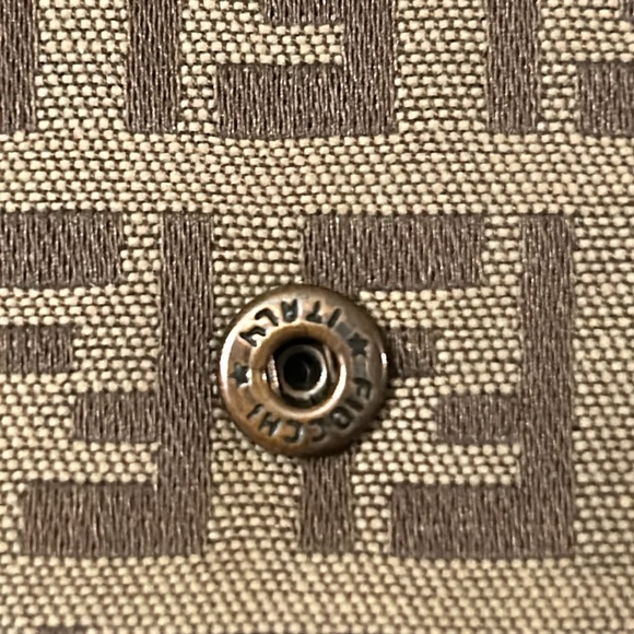 FENDI vintage canvas zucchino long wallet .Beautiful condition! - Picture 17 of 17